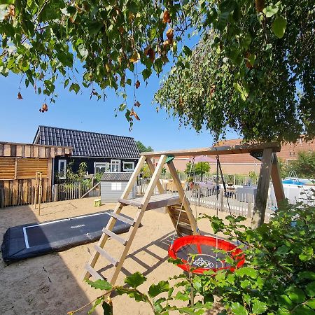 Wellness Chalet Met Jacuzzi, Sauna, Omheinde Tuin, Синт Аналанд Екстериор снимка