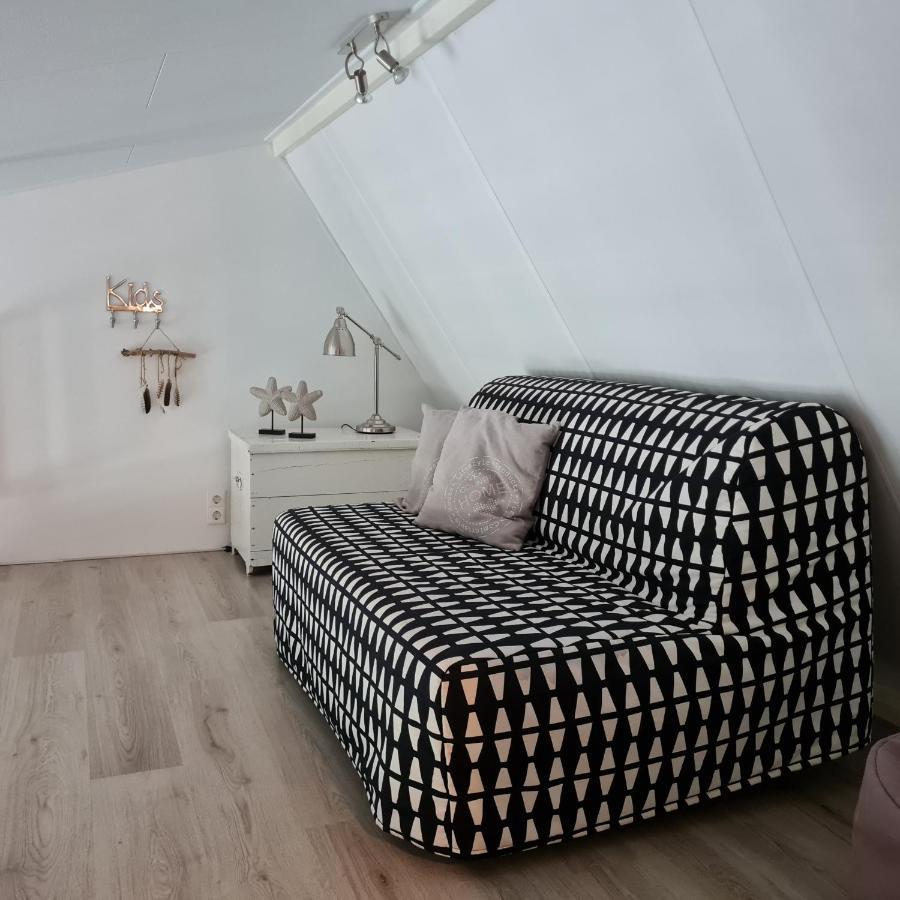Wellness Chalet Met Jacuzzi, Sauna, Omheinde Tuin, Синт Аналанд Екстериор снимка